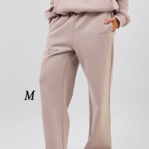 Bark Signature Straight Leg Sweatpants